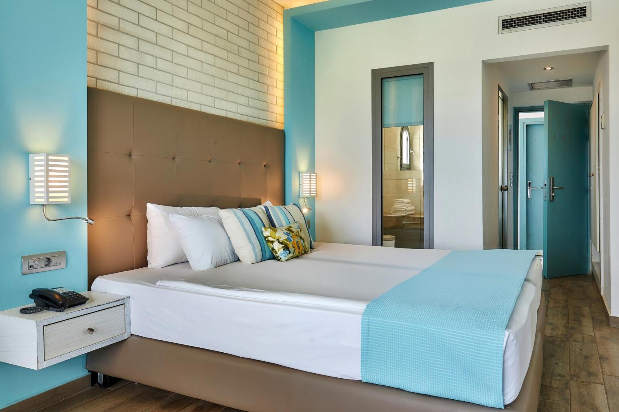 Kyknos Beach Hotel & Bungalows Malia  Exterior photo